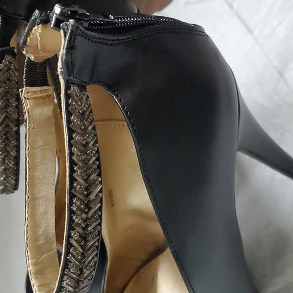 Platform Heals - Picture 4 of 8